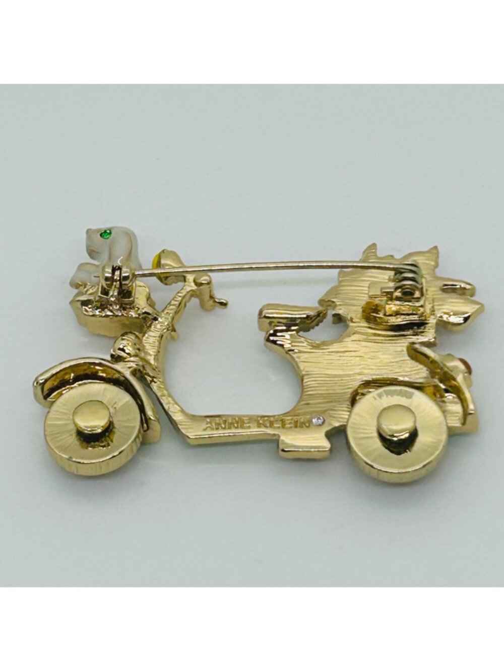 Anne Klein Green Enamel Scooter Brooch With Dog & Flower Rhinestone Accents - Picture 9 of 11